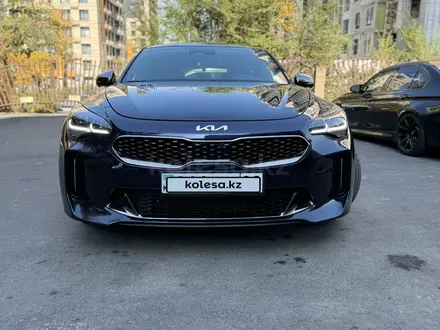 Kia Stinger 2021 года за 21 800 000 тг. в Алматы – фото 2