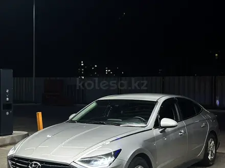 Hyundai Sonata 2019 года за 10 450 000 тг. в Астана – фото 4