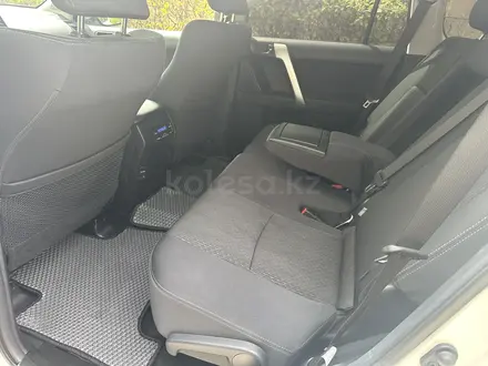 Toyota Land Cruiser Prado 2022 года за 25 950 000 тг. в Павлодар – фото 11