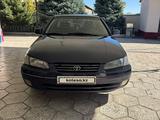 Toyota Camry 1998 года за 3 500 000 тг. в Тараз – фото 3