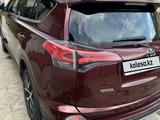 Toyota RAV4 2017 годаүшін12 000 000 тг. в Усть-Каменогорск – фото 4