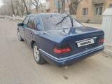 Mercedes-Benz E 200 1994 года за 1 300 000 тг. в Балхаш – фото 2