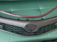 Решетка радиатора Toyota Camry 50 SE американец дубликат Taiwanүшін35 000 тг. в Алматы