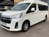 С водителем, Toyota Hiace Тойота хайс минивэн автобус микроавтобус в Шымкент