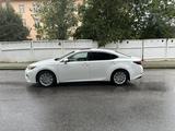 Lexus ES 250 2014 года за 11 700 000 тг. в Алматы – фото 2