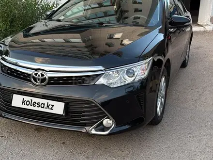 Toyota Camry 2016 года за 7 500 000 тг. в Костанай – фото 3