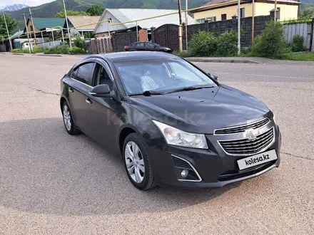 Chevrolet Cruze 2014 года за 4 200 000 тг. в Алматы – фото 2