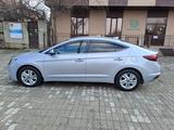 Hyundai Elantra 2020 годаfor8 700 000 тг. в Алматы – фото 5