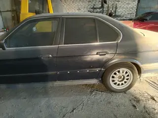 BMW 518