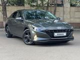 Hyundai Elantra 2021 года за 9 400 000 тг. в Астана