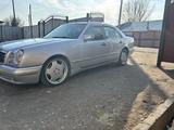 Mercedes-Benz E 430 1996 годаүшін5 300 000 тг. в Алматы – фото 4