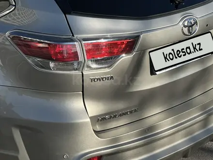 Toyota Highlander 2014 года за 17 000 000 тг. в Астана – фото 12