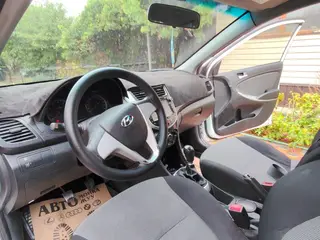 Hyundai Accent, 2014