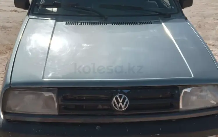 Volkswagen Golf 1990 года за 500 000 тг. в Жанаозен