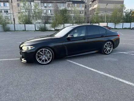 BMW 535 2014 года за 14 500 000 тг. в Шымкент – фото 2