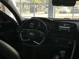 Hyundai Elantra 2023 года за 9 600 000 тг. в Алматы – фото 3