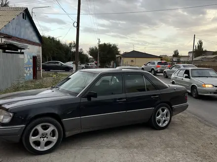 Mercedes-Benz E 280 1994 года за 2 100 000 тг. в Кызылорда – фото 4