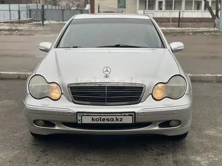 Mercedes-Benz C 200 2002 годаүшін3 400 000 тг. в Кокшетау