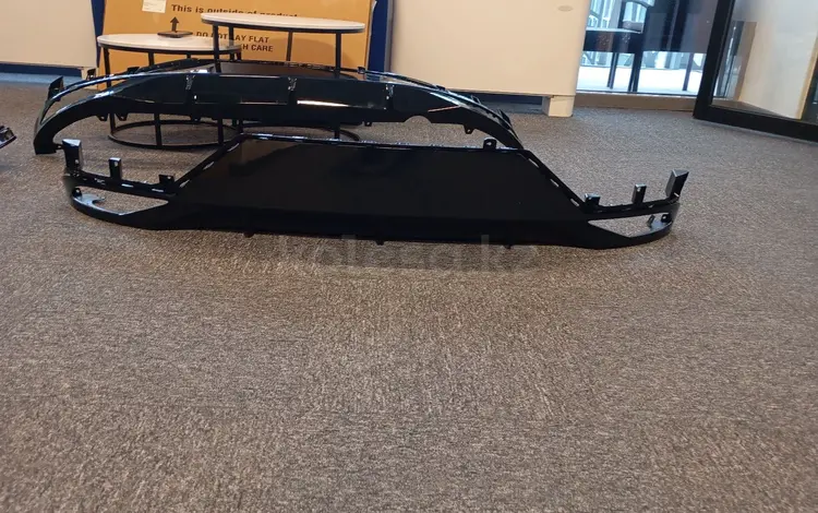 Спойлер диффузор заднего бампера за 180 000 тг. в Алматы