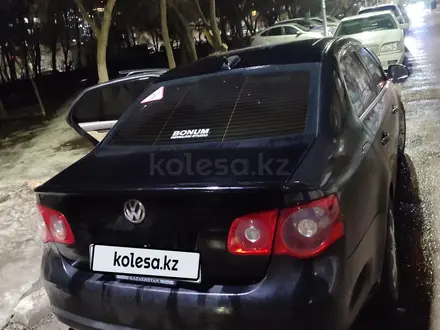 Volkswagen Jetta 2005 года за 2 200 000 тг. в Караганда – фото 6