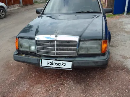 Mercedes-Benz E 300 1991 года за 800 000 тг. в Шахтинск