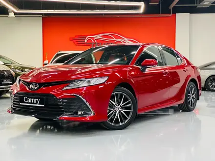 Toyota Camry 2021 года за 23 275 000 тг. в Алматы