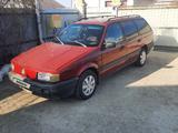 Volkswagen Passat 1993 года за 1 400 000 тг. в Атырау – фото 4