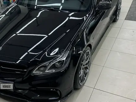 Mercedes-Benz E 63 AMG 2014 года за 35 700 000 тг. в Алматы – фото 6