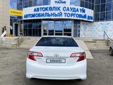 Toyota Camry 2014 года за 8 500 000 тг. в Уральск – фото 4