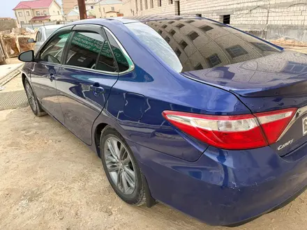 Toyota Camry 2015 года за 5 100 000 тг. в Жанаозен – фото 3