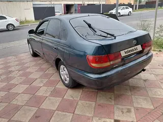Toyota Carina E