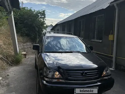 Lexus RX 300 1999 года за 4 000 000 тг. в Алматы – фото 2