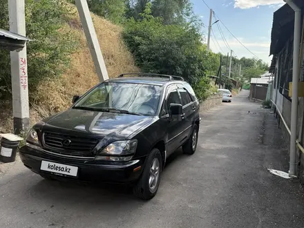 Lexus RX 300 1999 года за 4 000 000 тг. в Алматы