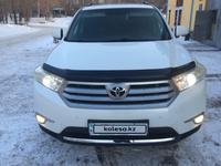 Toyota Highlander 2012 годаfor14 000 000 тг. в Астана