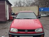 Volkswagen Golf 1993 года за 1 150 000 тг. в Алматы