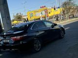 Toyota Camry 2015 года за 6 600 000 тг. в Атырау