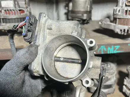 Привозная дроссельная заслонка TOYOTA LEXUS за 2 000 тг. в Алматы