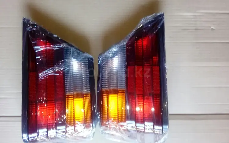 Фонари задние W 124 за 10 000 тг. в Астана