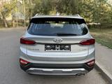 Hyundai Santa Fe 2021 года за 12 650 000 тг. в Алматы – фото 5