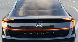 Hyundai Sonata 2022 годаүшін13 350 000 тг. в Усть-Каменогорск – фото 2