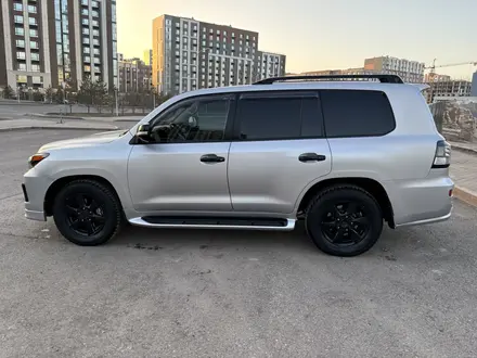 Lexus LX 570 2011 года за 20 000 000 тг. в Астана – фото 2