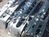 Бампер передний оригинал Мерседес за 100 000 тг. в Шымкент – фото 4
