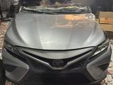 Крышка багажника Toyota Camry 70 SE Оригинал, США за 290 000 тг. в Караганда – фото 2