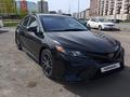 Toyota Camry 2020 года за 9 900 000 тг. в Астана – фото 6
