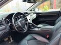 Toyota Camry 2020 года за 9 900 000 тг. в Астана – фото 7