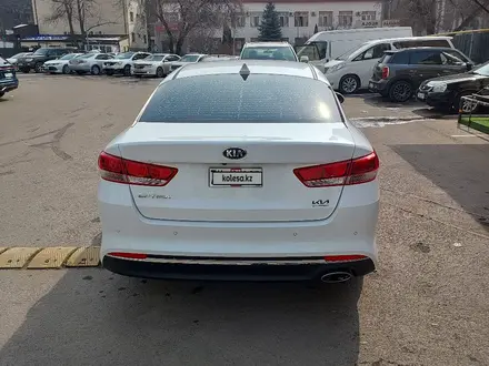 Kia Optima 2018 года за 5 700 000 тг. в Алматы – фото 2