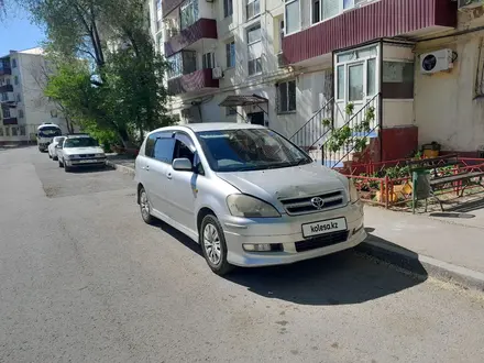 Toyota Ipsum 2003 года за 5 000 000 тг. в Атырау – фото 10