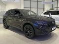 Volkswagen Touareg 2022 года за 40 000 000 тг. в Астана