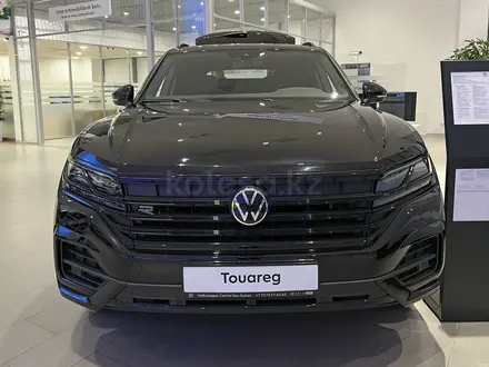 Volkswagen Touareg 2022 года за 40 000 000 тг. в Астана – фото 2