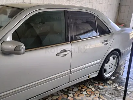 Mercedes-Benz E 320 2001 года за 4 500 000 тг. в Жетыбай